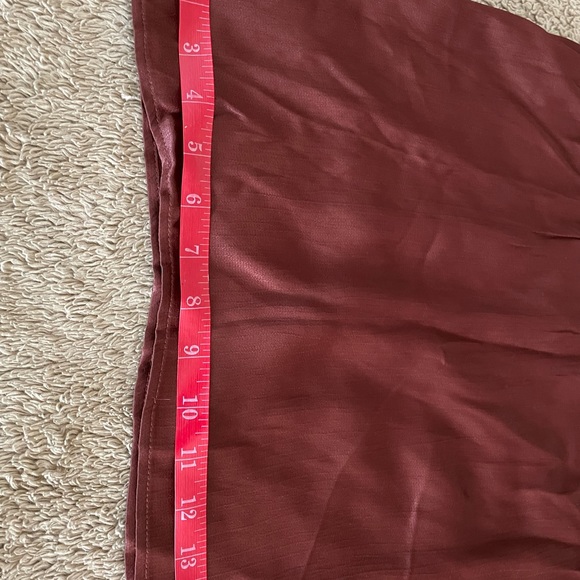 Brand new Satin jumpsuit- Size Large - Picture 4 of 7